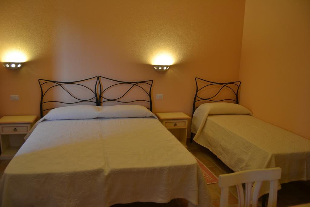 B&B La Pavoncella San Teodoro  Oda fotoğraf